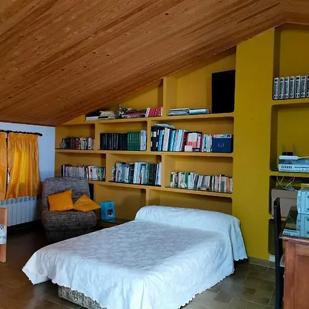 Holiday home Ca La Magda Camarasa